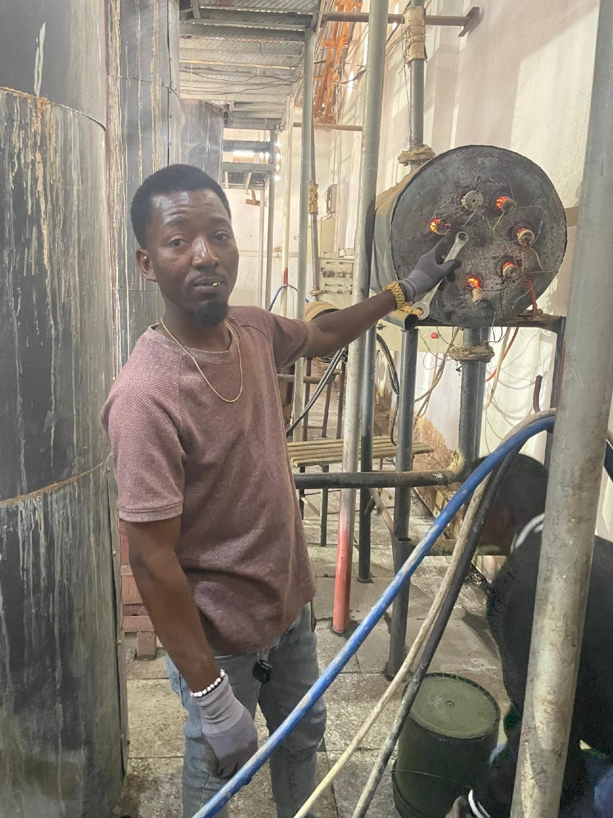 UTENGENEZAJI WA ELUTION